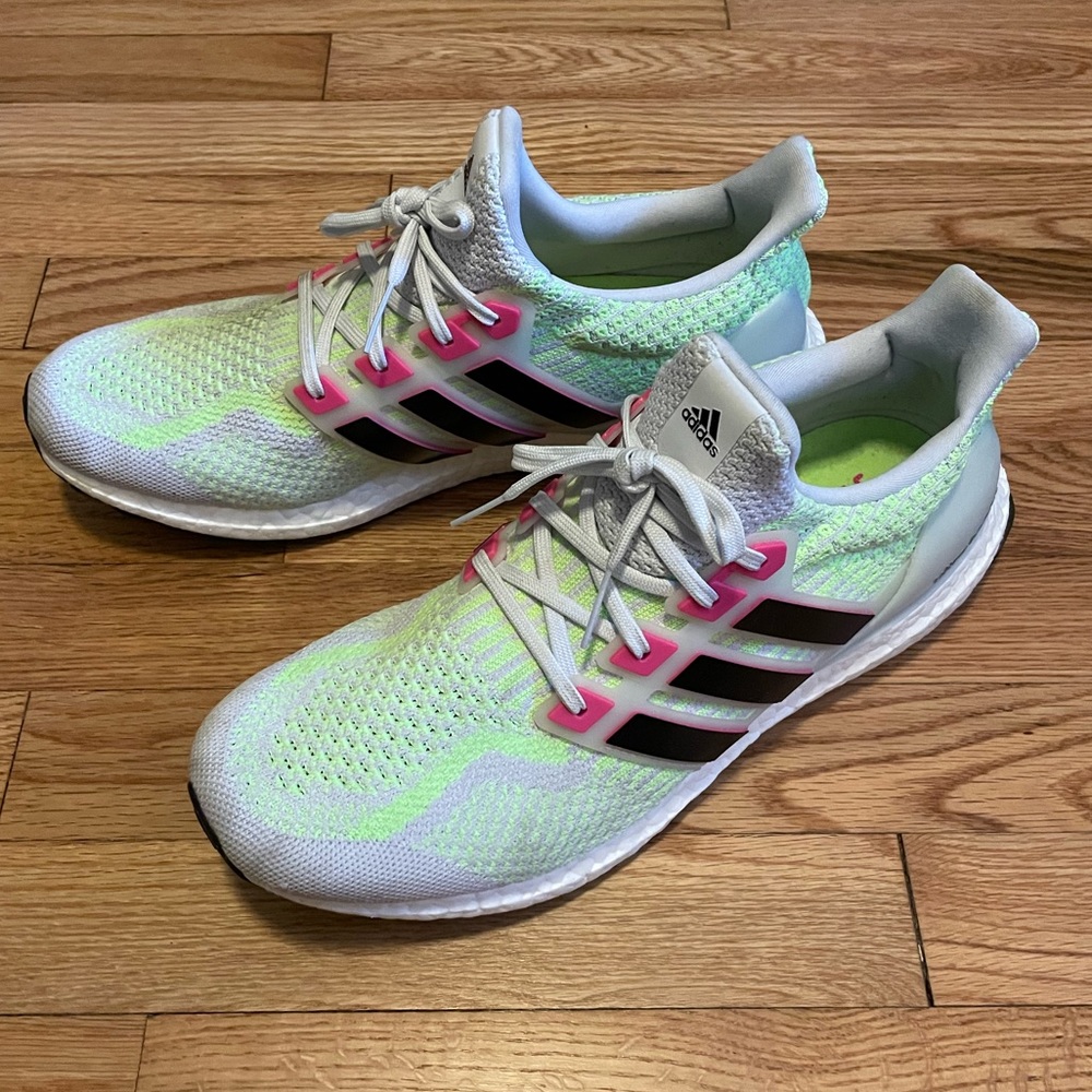 Adidas Men's Ultra Boost DNA 5 Glow In The Dark